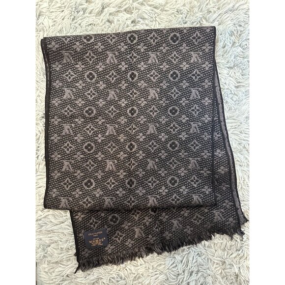 Louis Vuitton Monogram Scarf 100% Wool Made In Italy - Picture 2 of 3